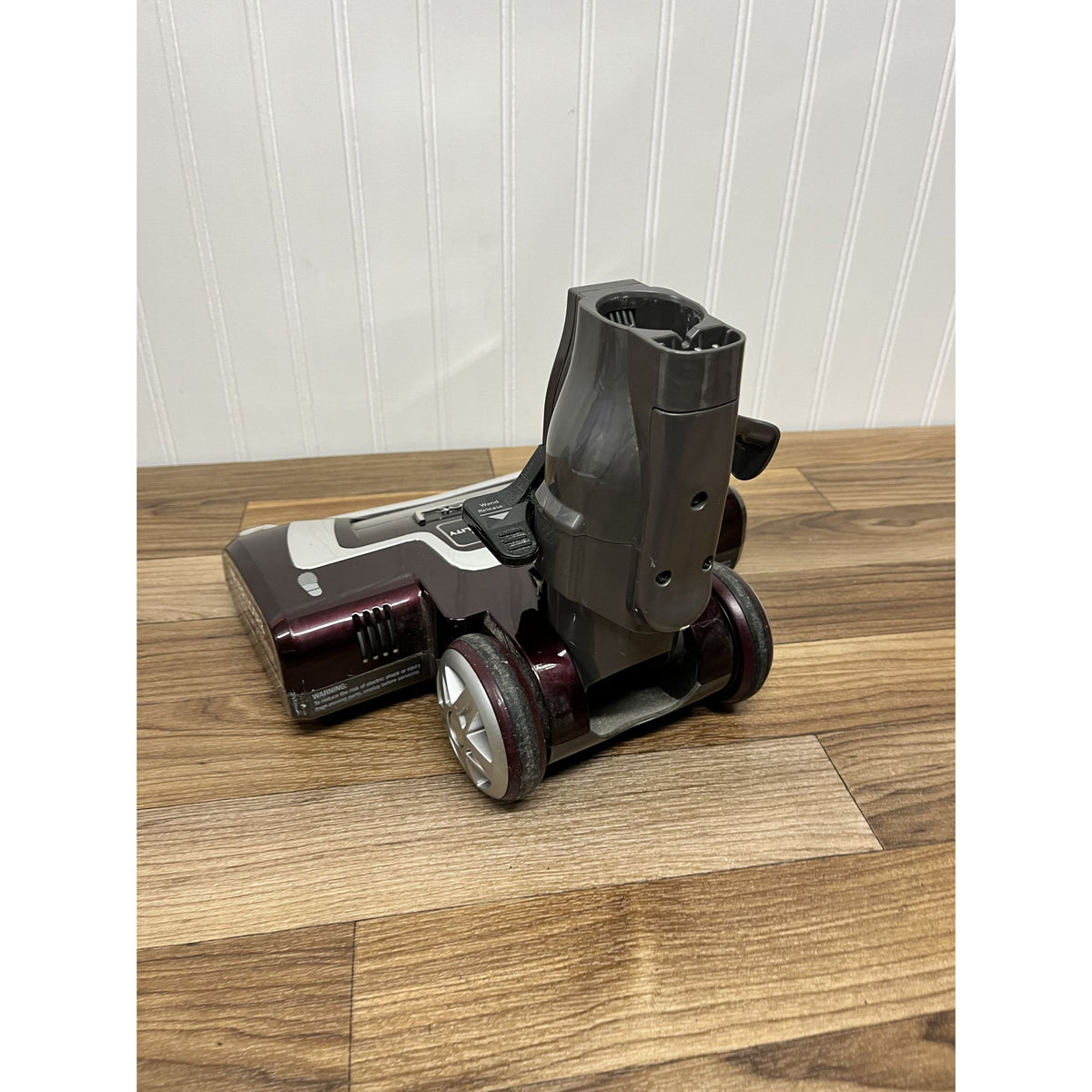 Shark Rocket Deluxe Pro Floor Nozzle Head Burgandy HV322 HV320 HV321 - Tested
