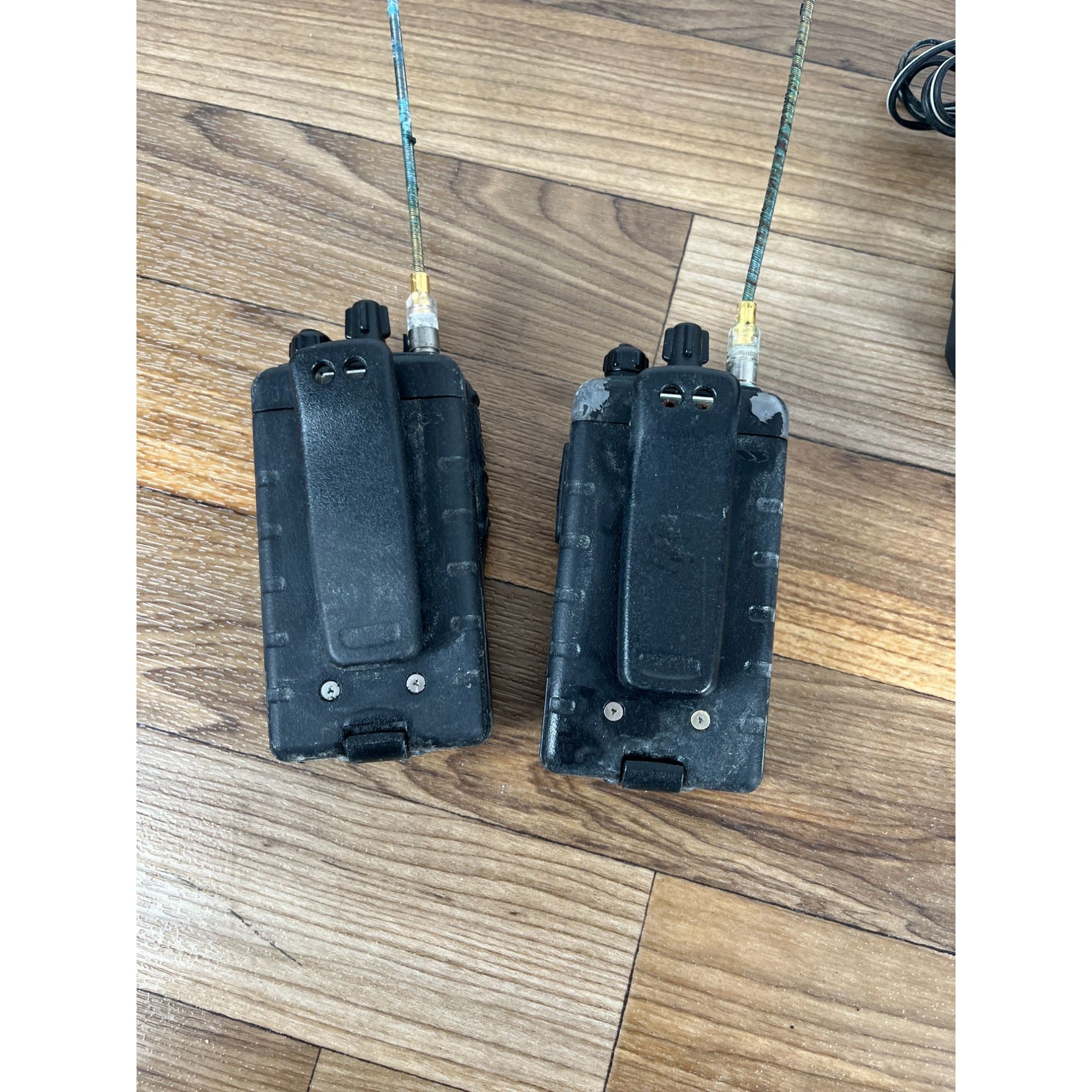 LOT OF 2 VERTEX Walkie Talkies With One Base PARTS UNTESTED