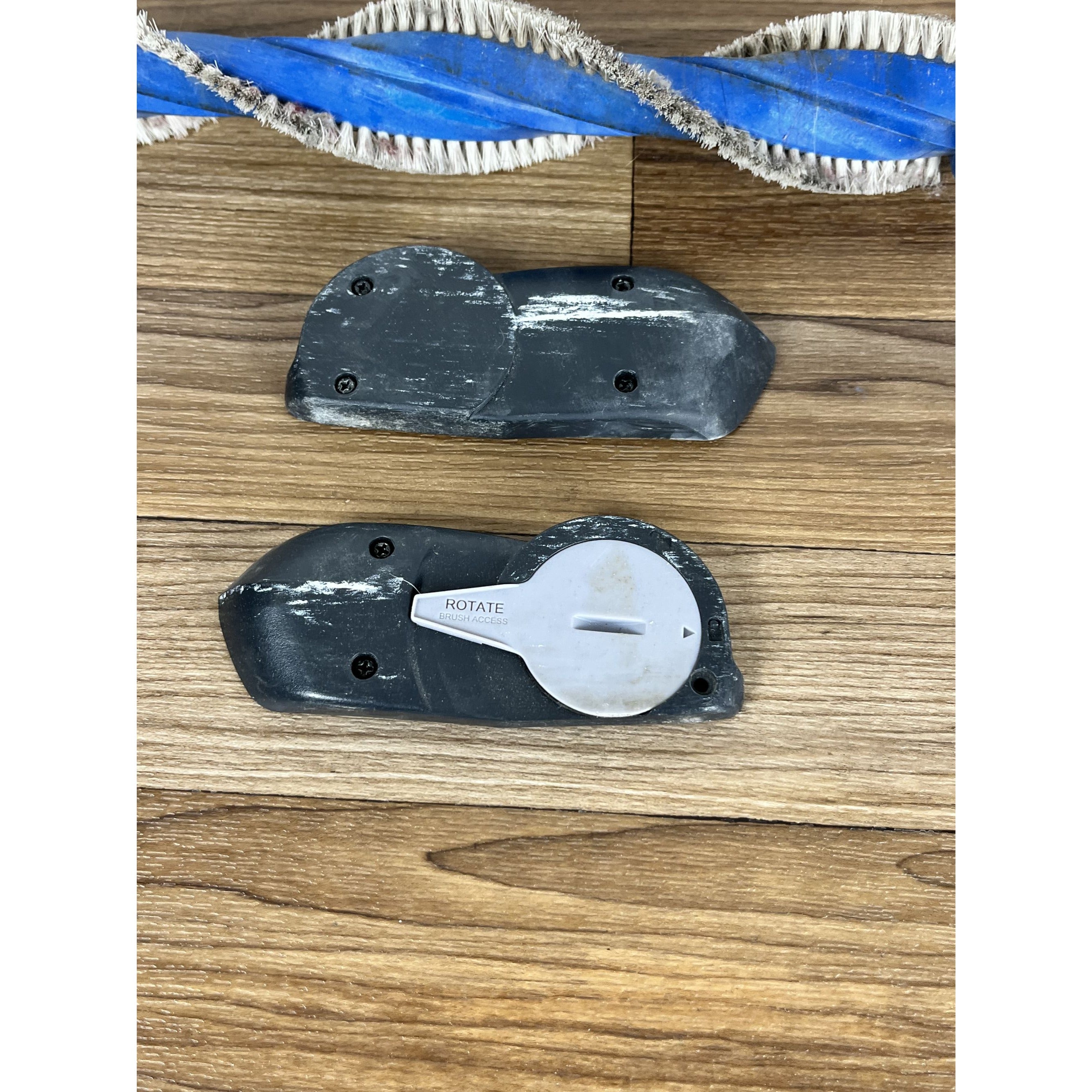 Hoover BH53420 BH53420V BH53400 BH53450 BRUSHROLL ACCESS LOCK SIDES With Brush