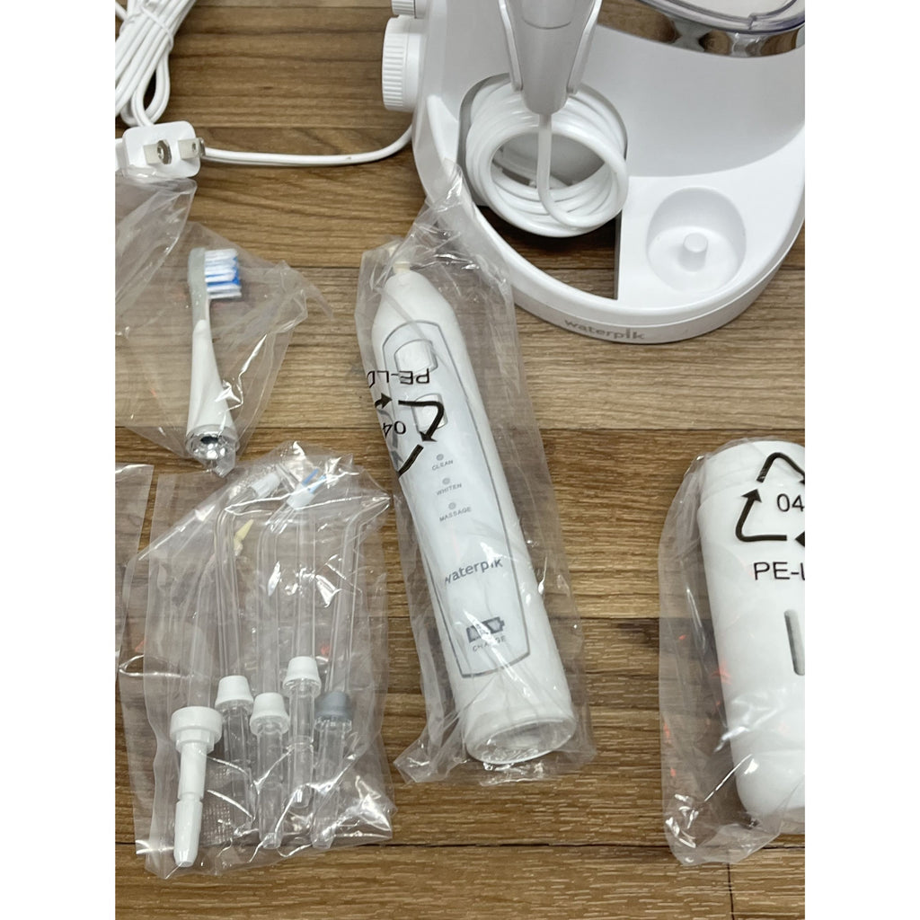 Waterpik Completecare Sonic 5.0 Water Flosser & Electric Toothbrush White Open Box
