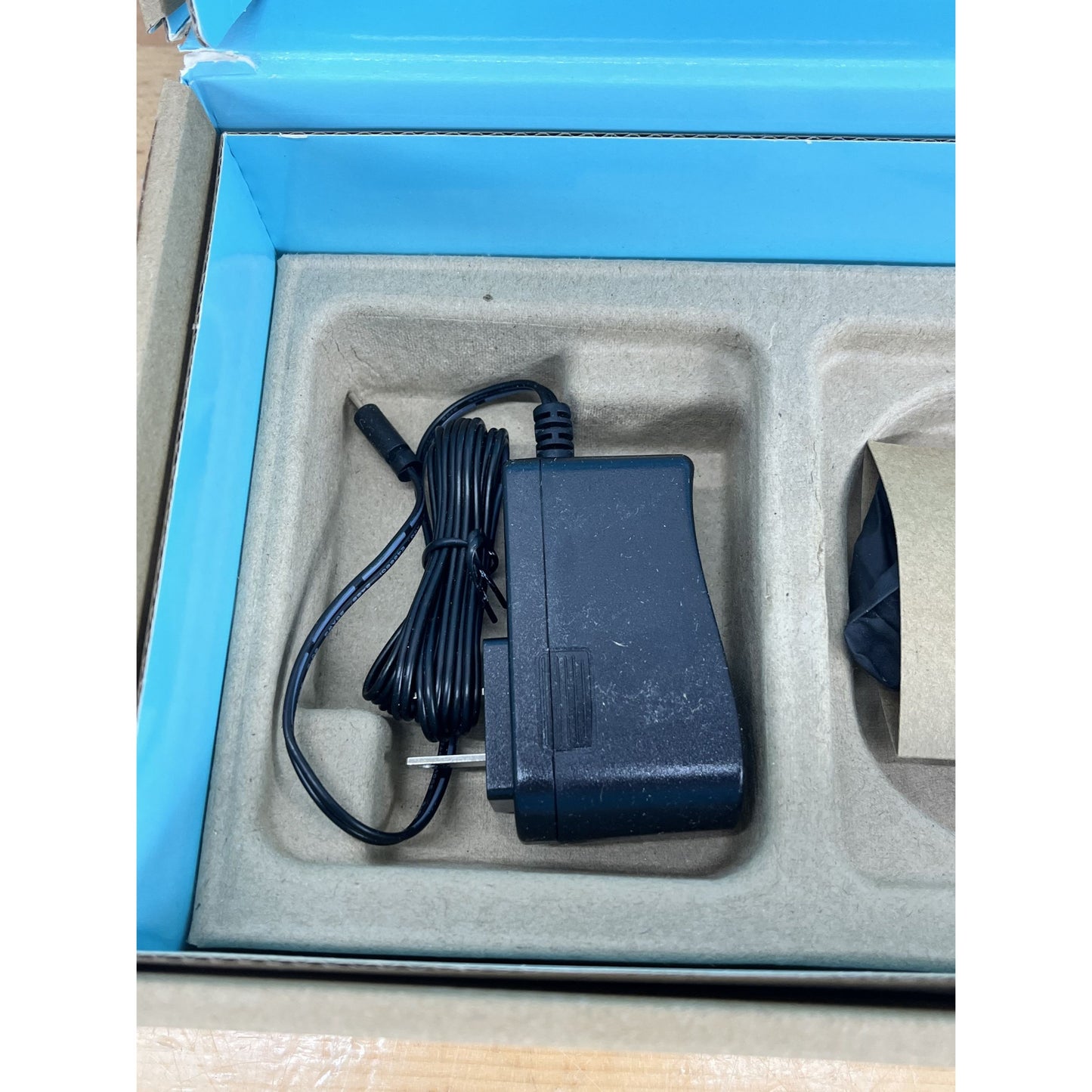 NEW Open Box Flume Smart Home Water Monitor & Water Leak Detector Detect