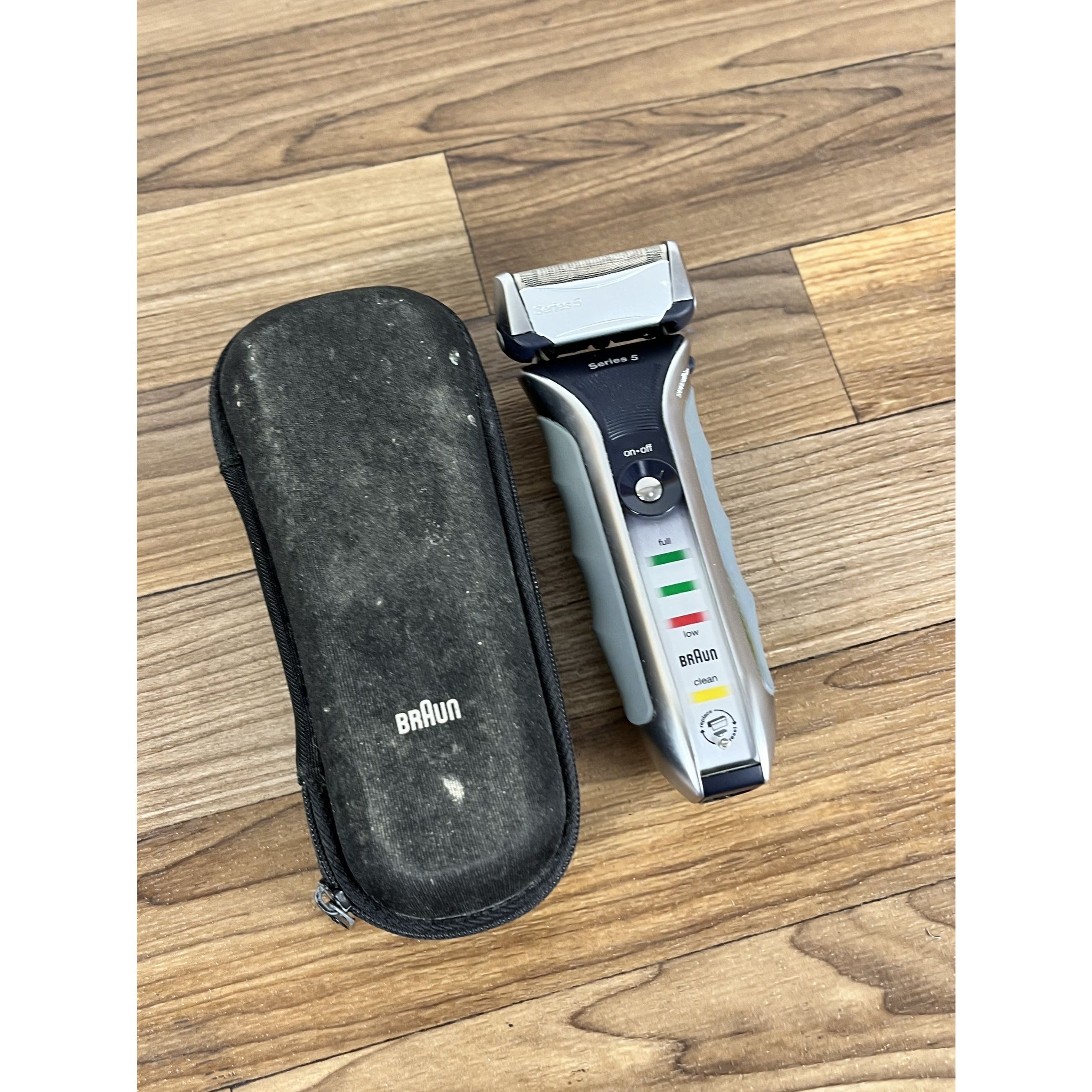 Braun Electric Shaver for Men, Series 5 Wet & Dry Shaver Only