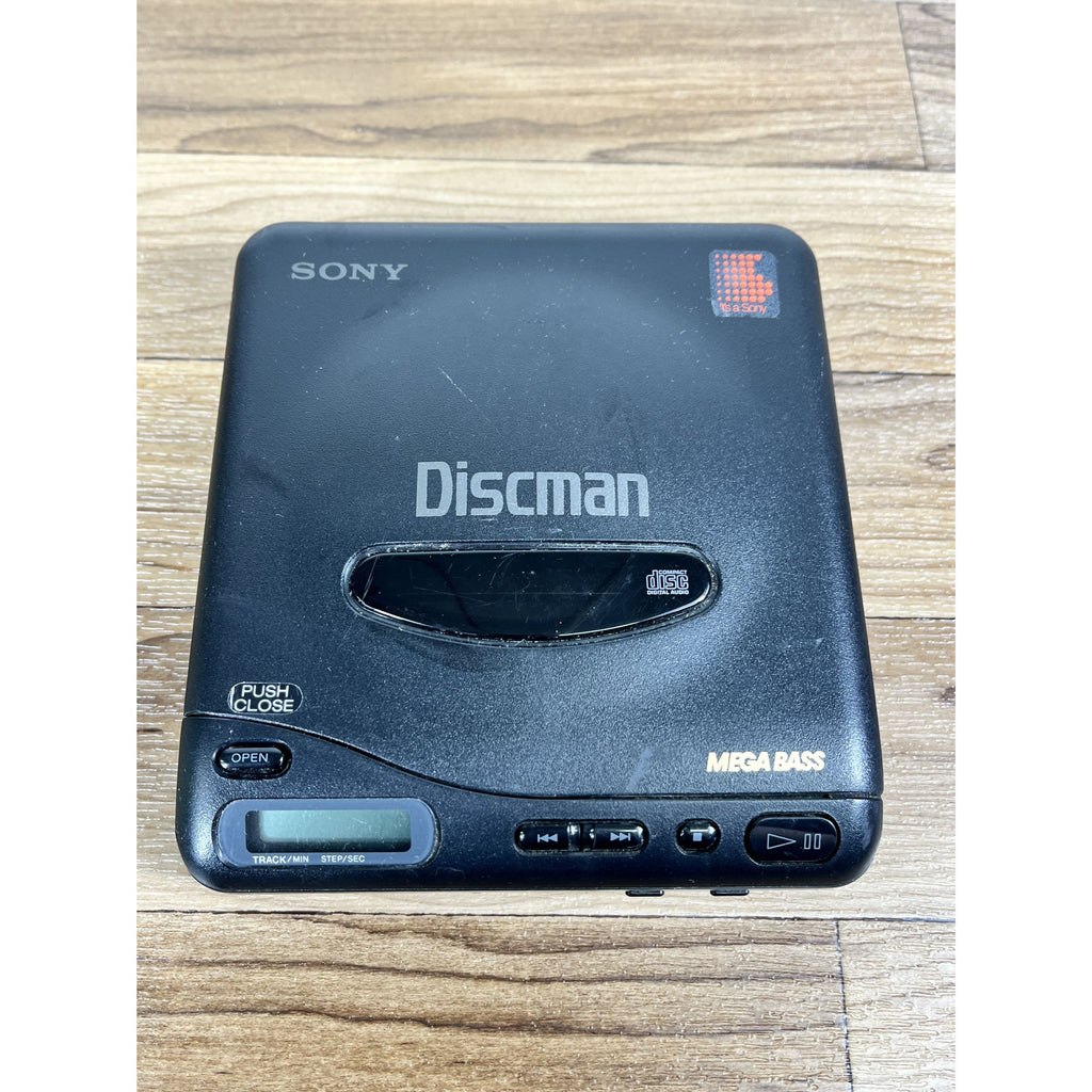 Sony Discman D-11 Mega Bass Portable CD Player 1991 Works
