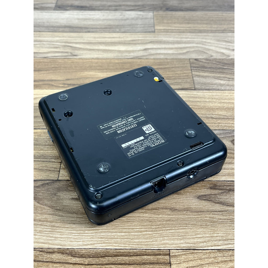 Sony Discman D-11 Mega Bass Portable CD Player 1991 Works