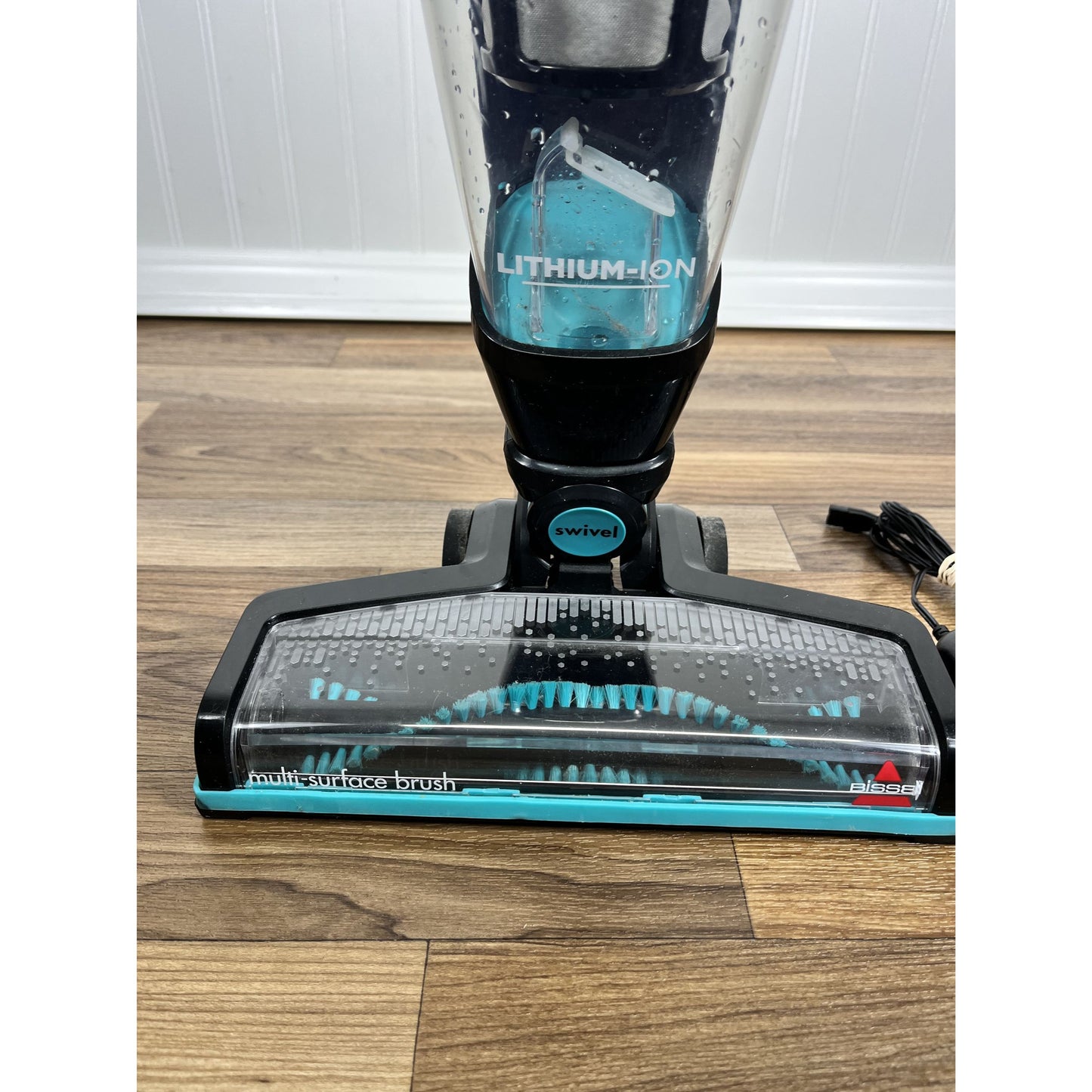 BISSELL ReadyClean Cordless 10.8V Stick Vacuum - Electric Blue With Cable 3190A