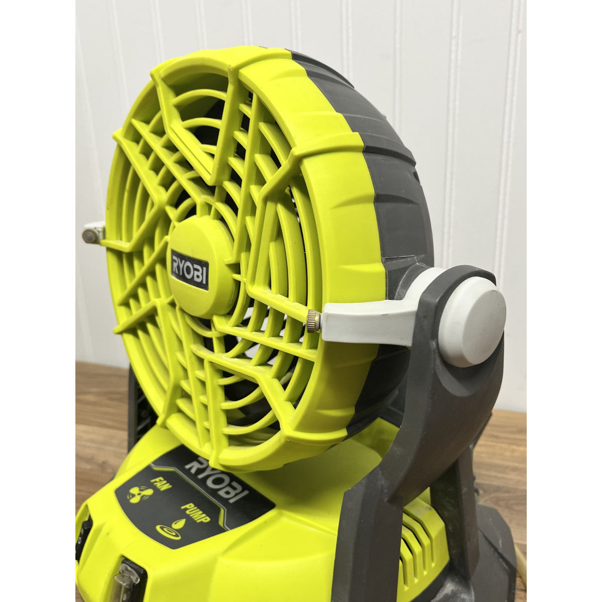 Ryobi PMF01ID 18v Bucket Top Misting Jobsite Fan