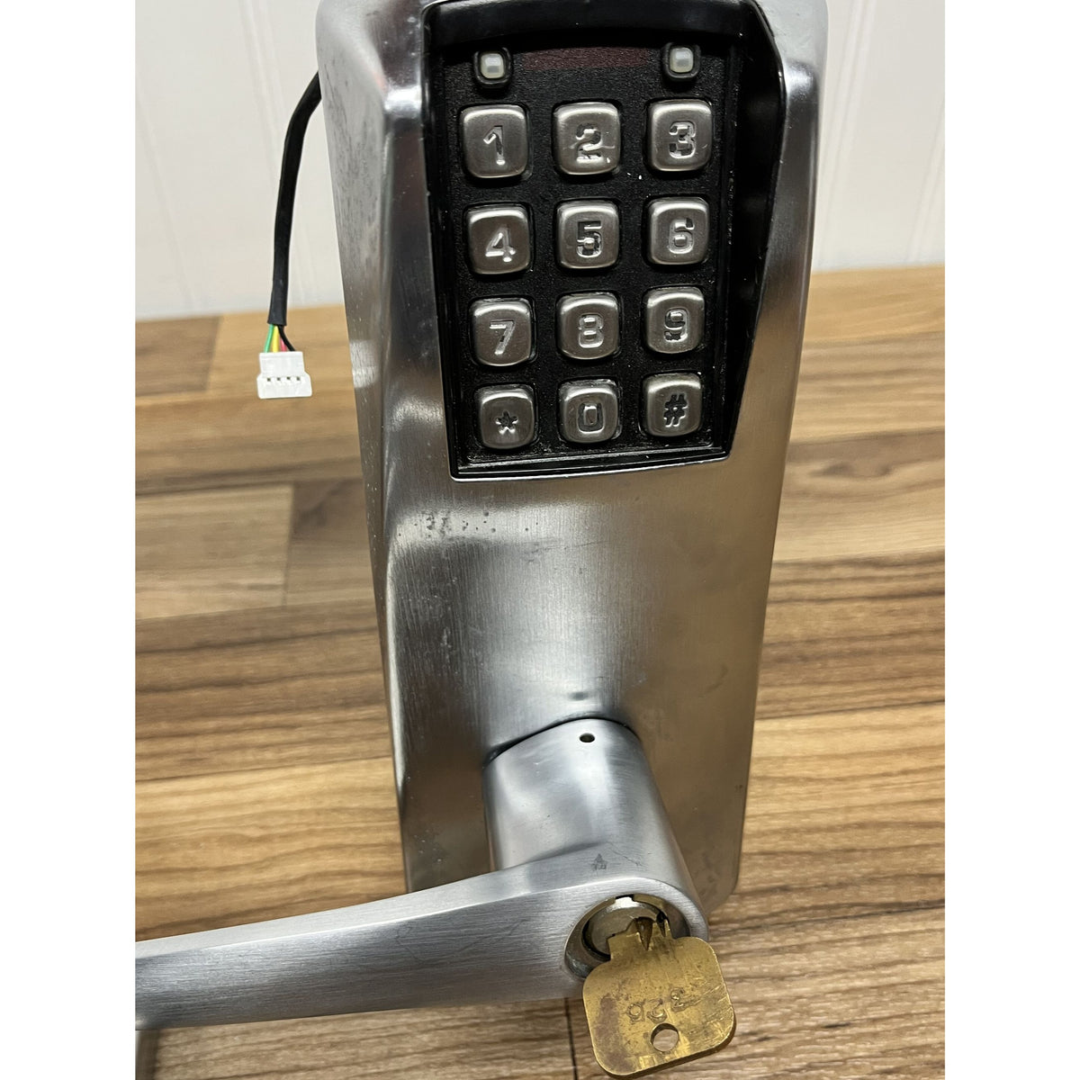 X2 Kaba E-Plex Electronic Pushbutton Locks ONE KEY Read Desc