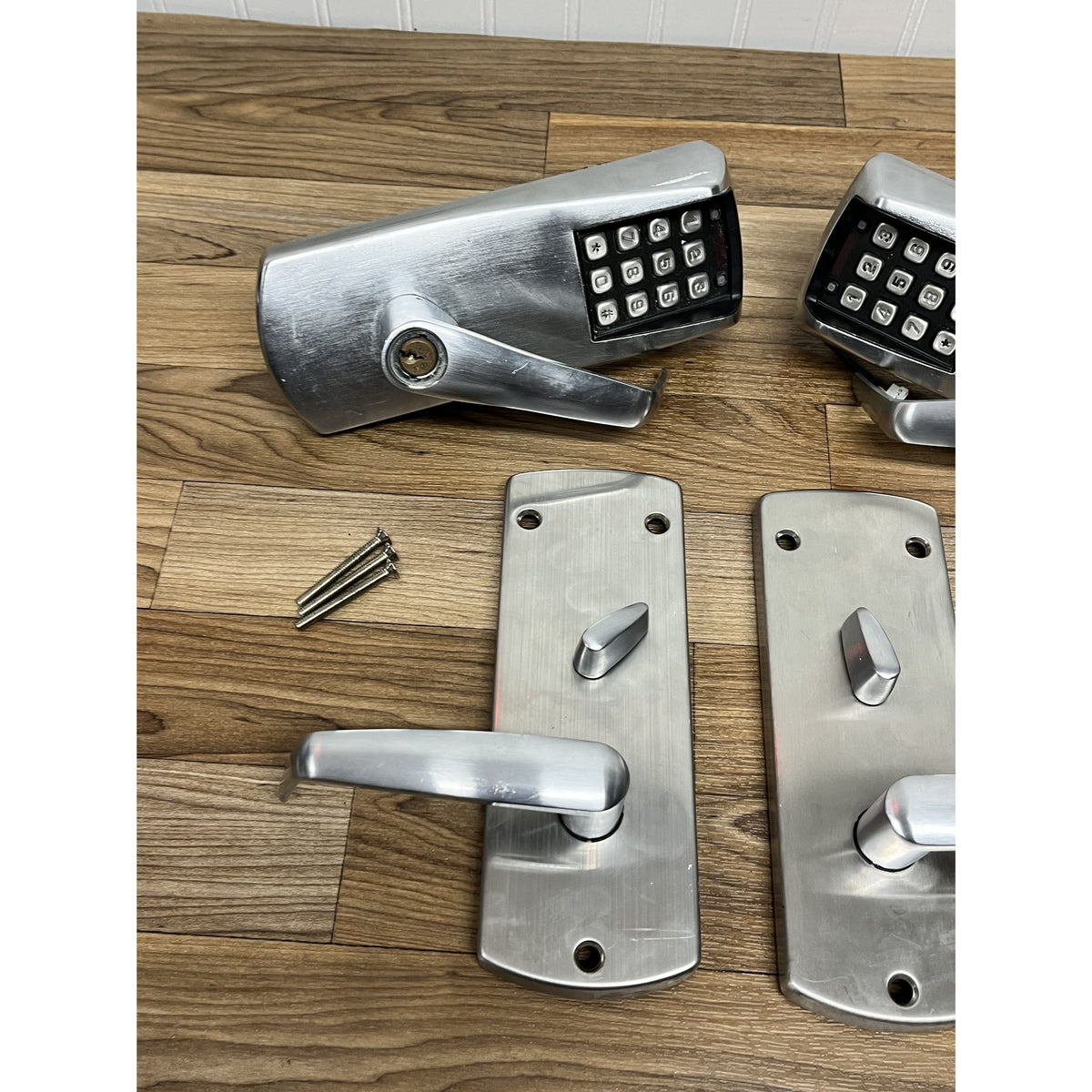 X2 Kaba E-Plex Electronic Pushbutton Locks ONE KEY Read Desc