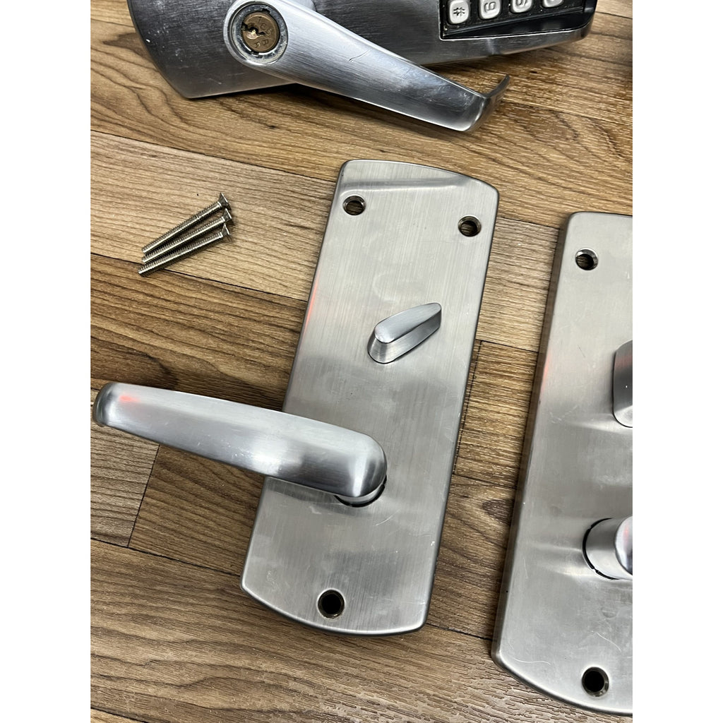 X2 Kaba E-Plex Electronic Pushbutton Locks ONE KEY Read Desc