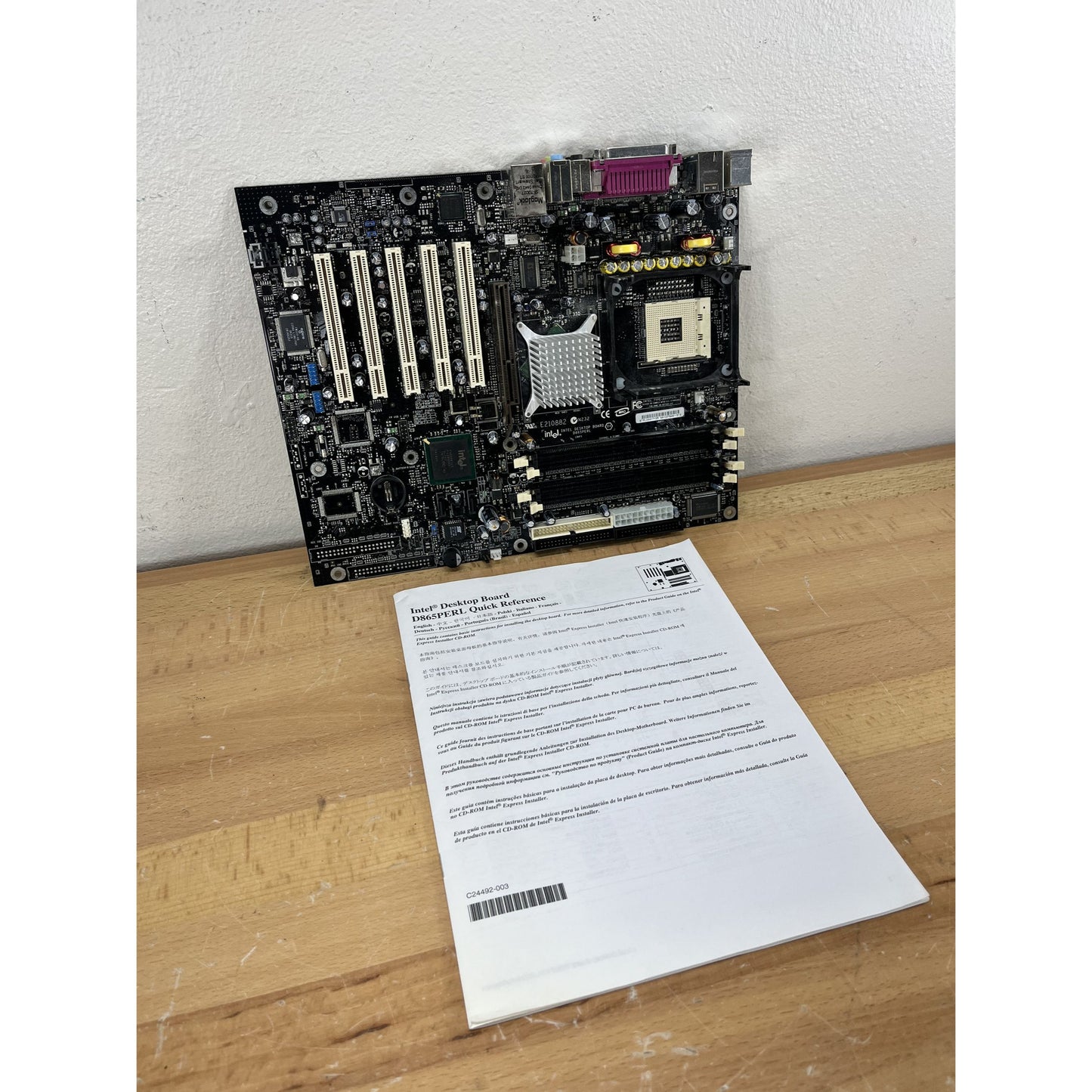 Intel Desktop Motherboard D865PERL - AS IS FOR PARTS