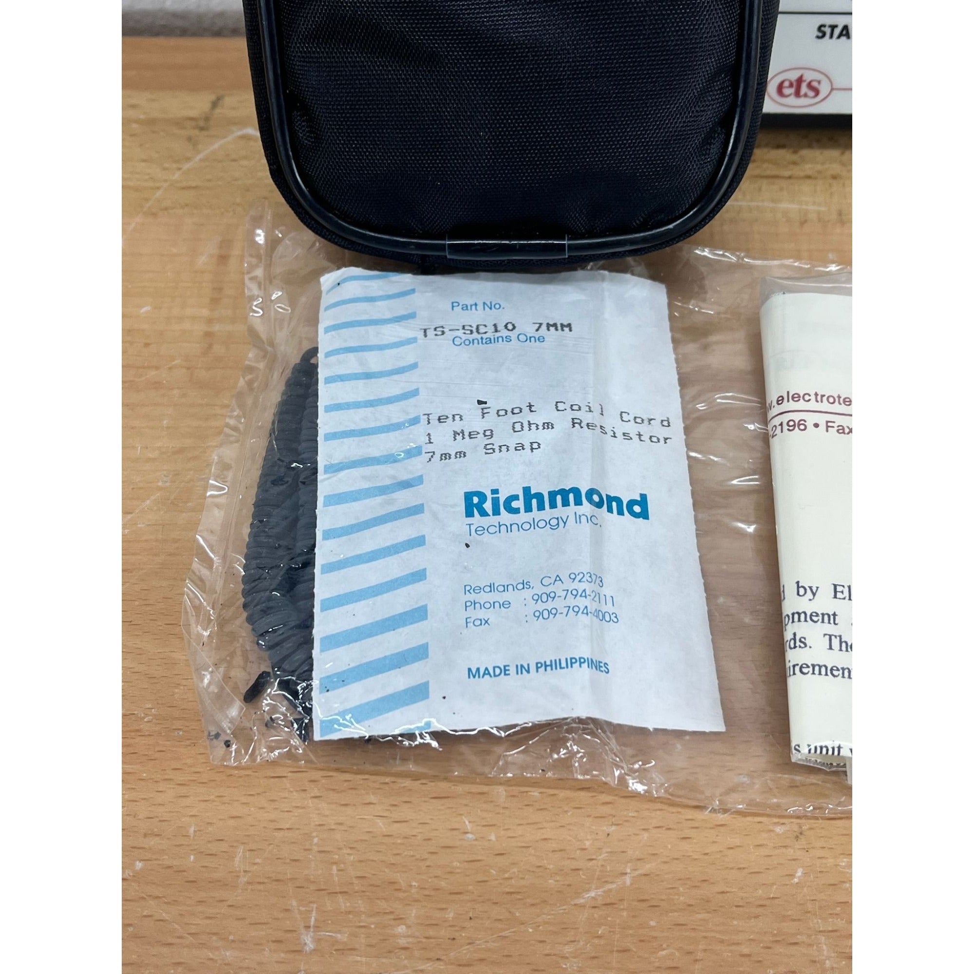 ETS Model 212 Static Meter In Case Electro Tech 212