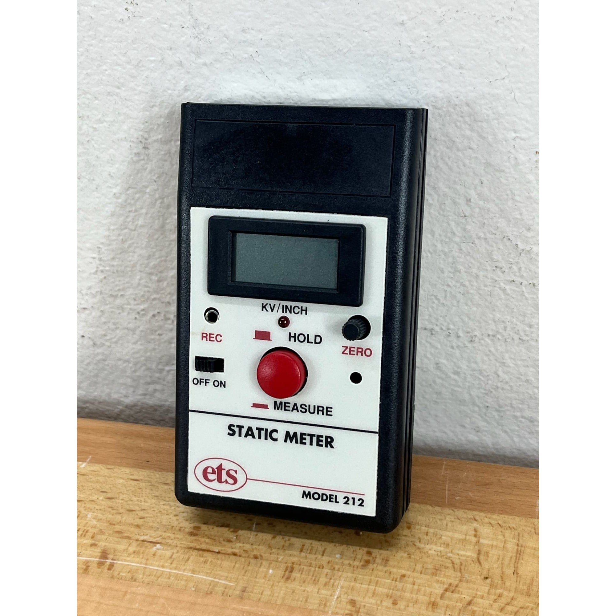 ETS Model 212 Static Meter In Case Electro Tech 212