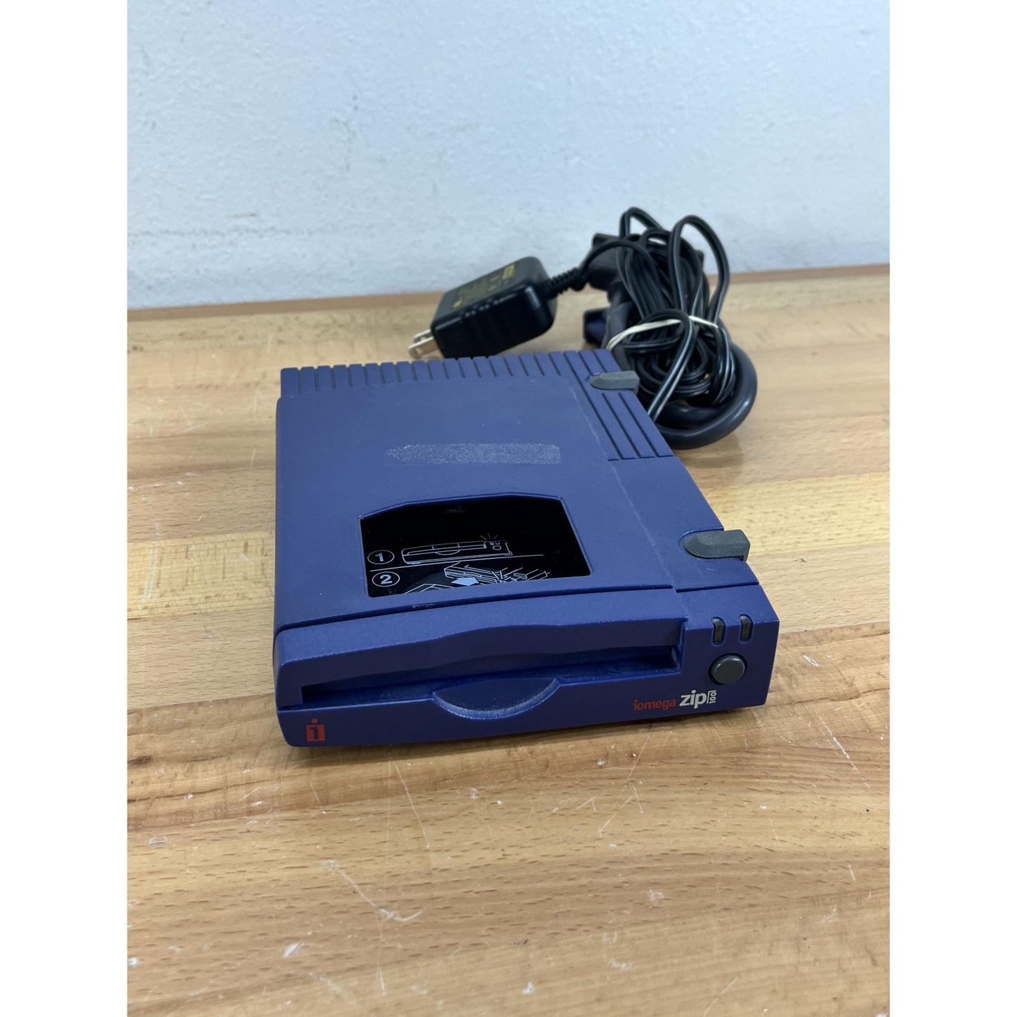 READ Iomega Zip 100 Z100S2 Drive External With AC Adapter & Parallel Cable