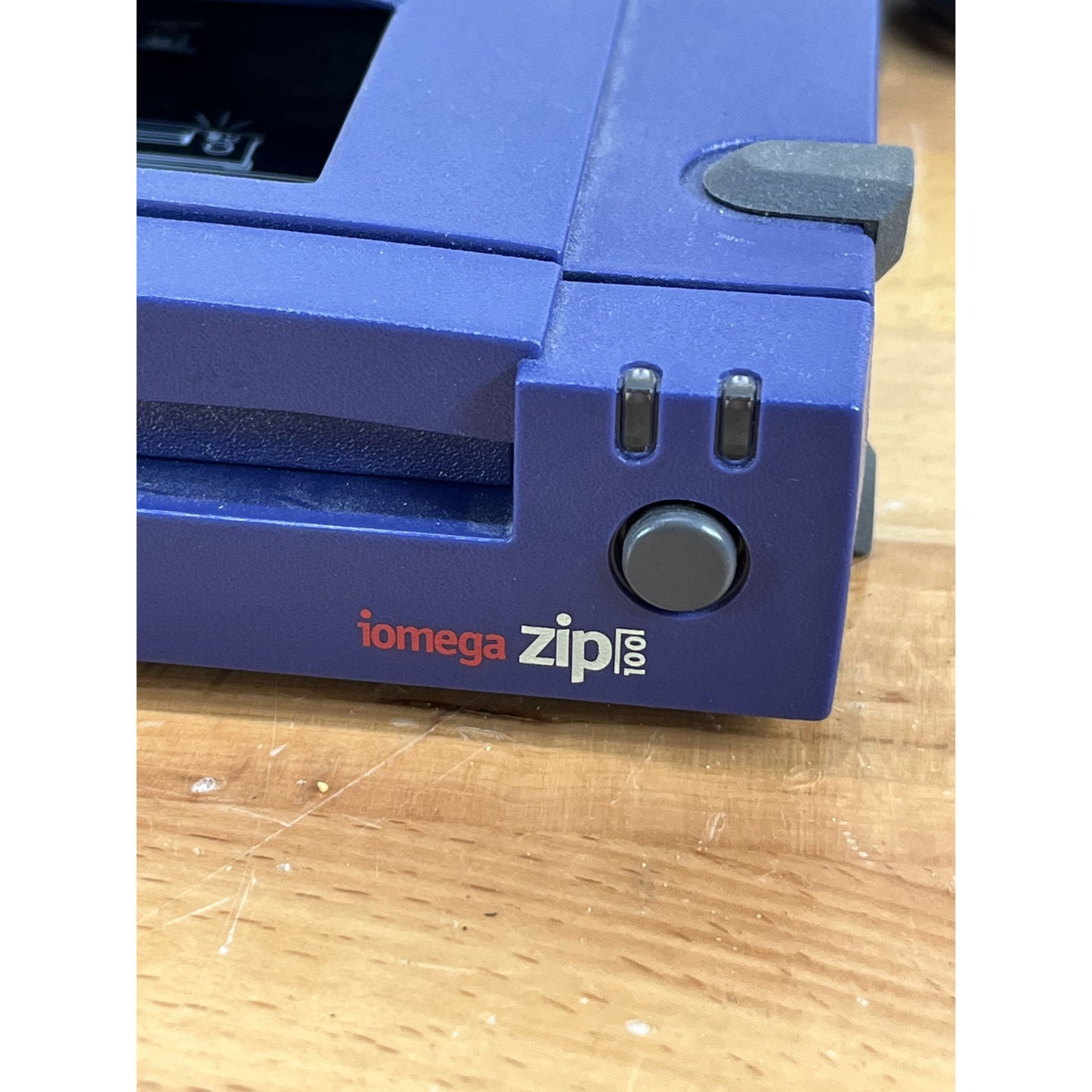 READ Iomega Zip 100 Z100S2 Drive External With AC Adapter & Parallel Cable