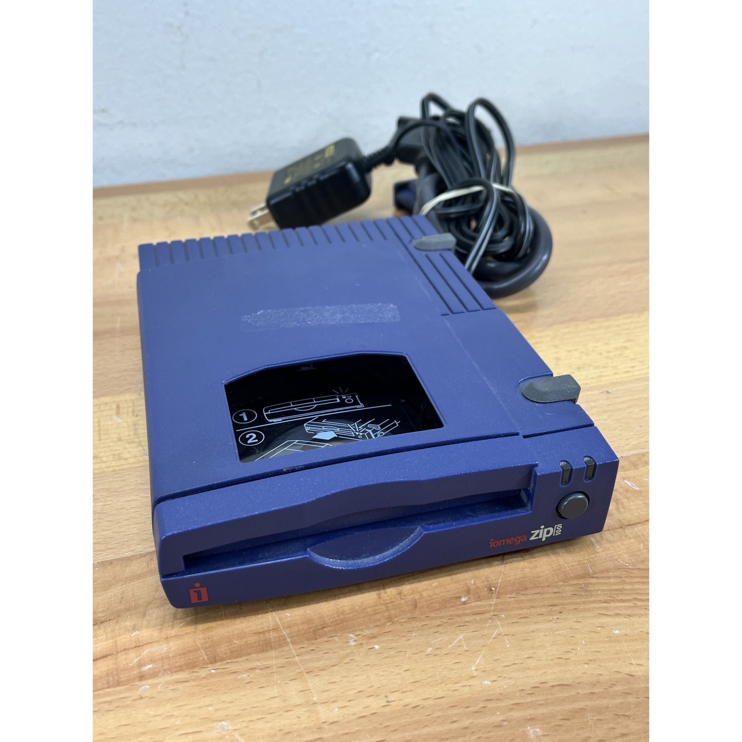 READ Iomega Zip 100 Z100S2 Drive External With AC Adapter & Parallel Cable