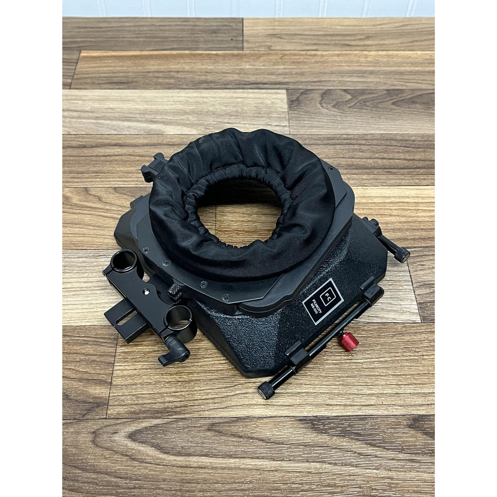 FILMCITY MB-600 Mattebox Black Universal for Camera with Filter Holders