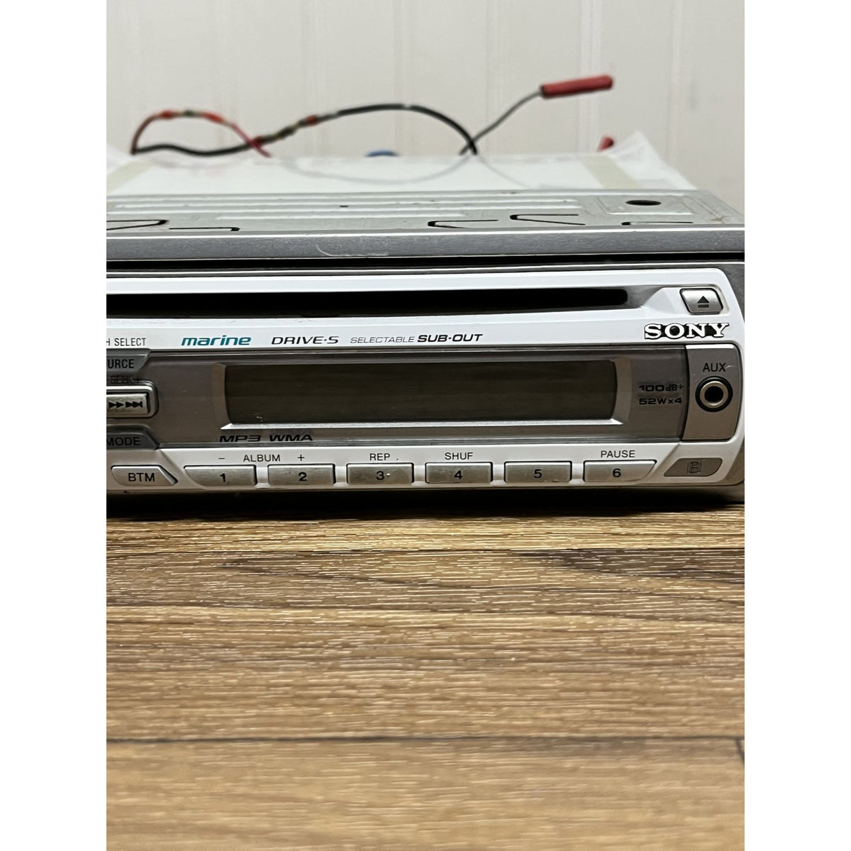 Sony CDX-M10 Marine Stereo CD Player Receiver Unit Vintage