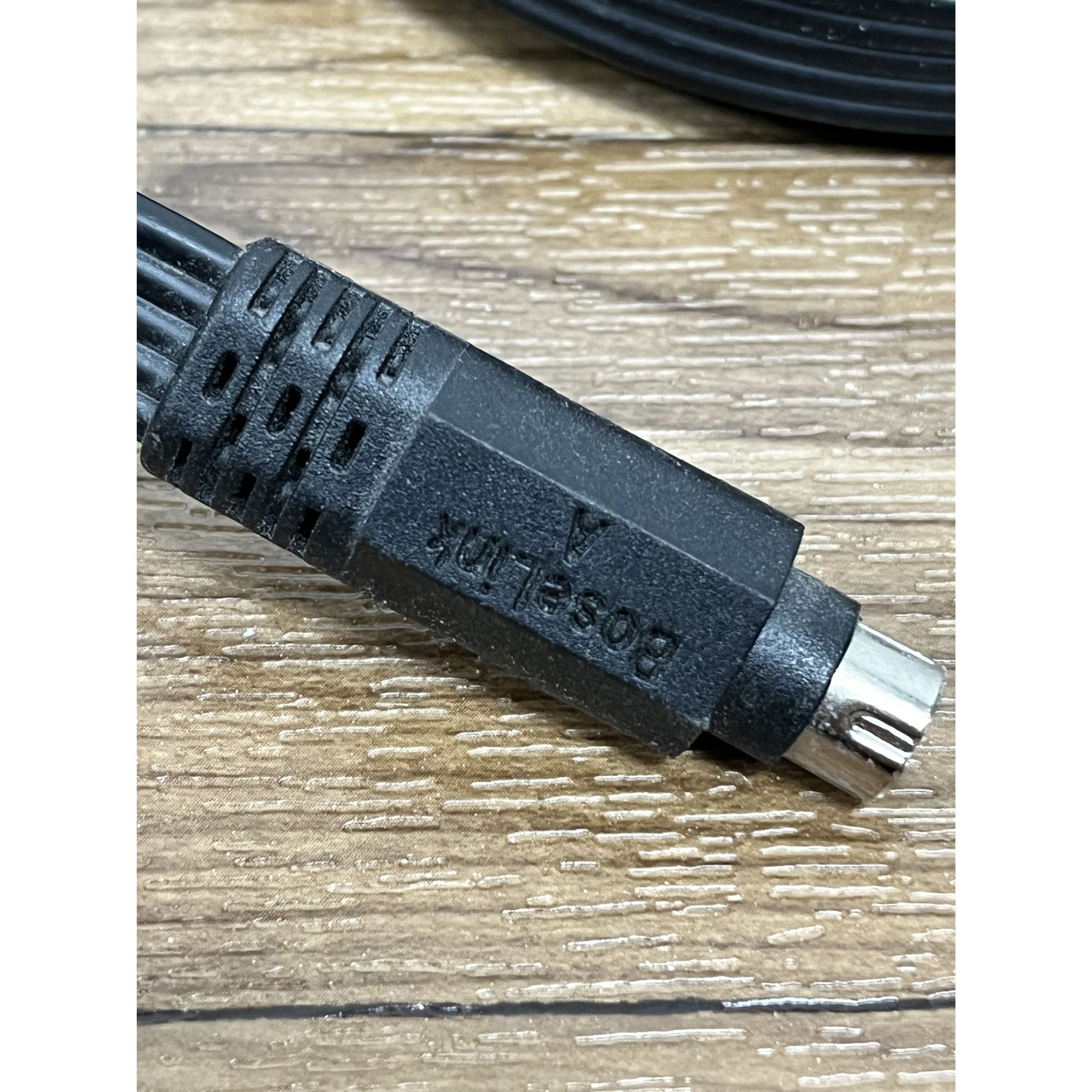 BOSE Lifestyle link A 9 Pin to 9 Pin Media Center to Subwoofer Cable - black
