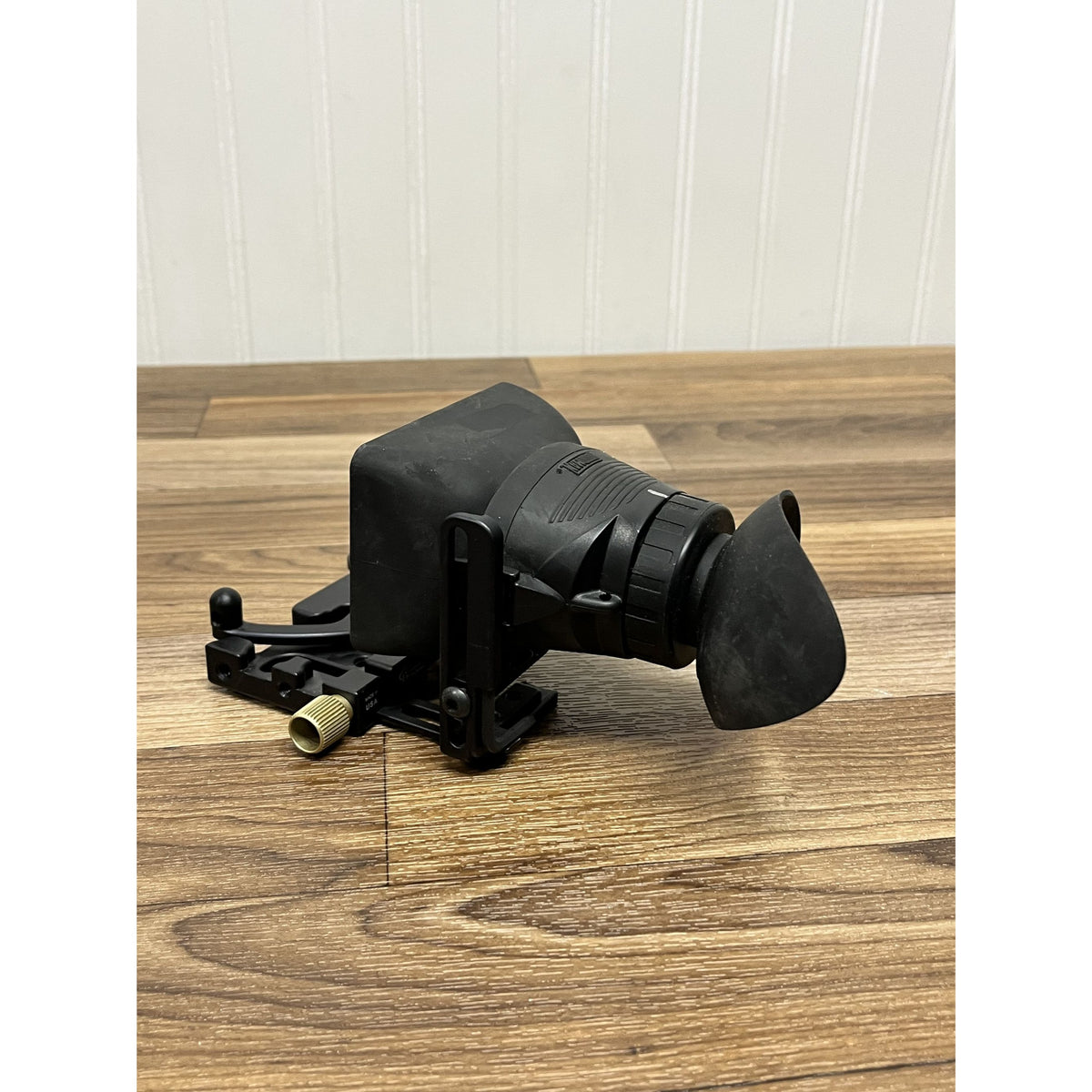 Hoodman HLVKIT Live View Kit DSLR Camera Viewfinder Shade W Diopter Adjust H32B