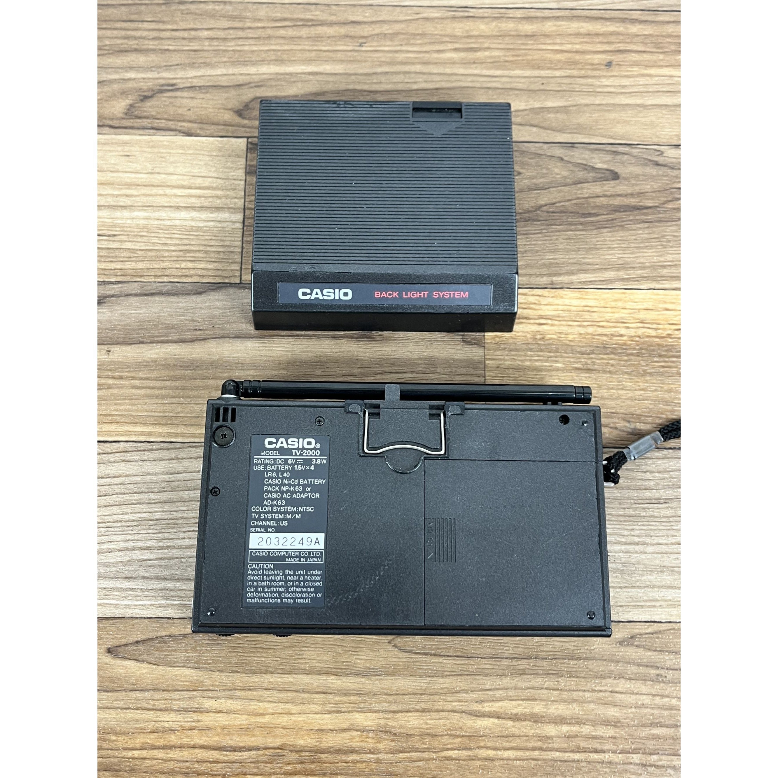 Casio TV-2000 Portable TV with Backlight BL-2000 Kit