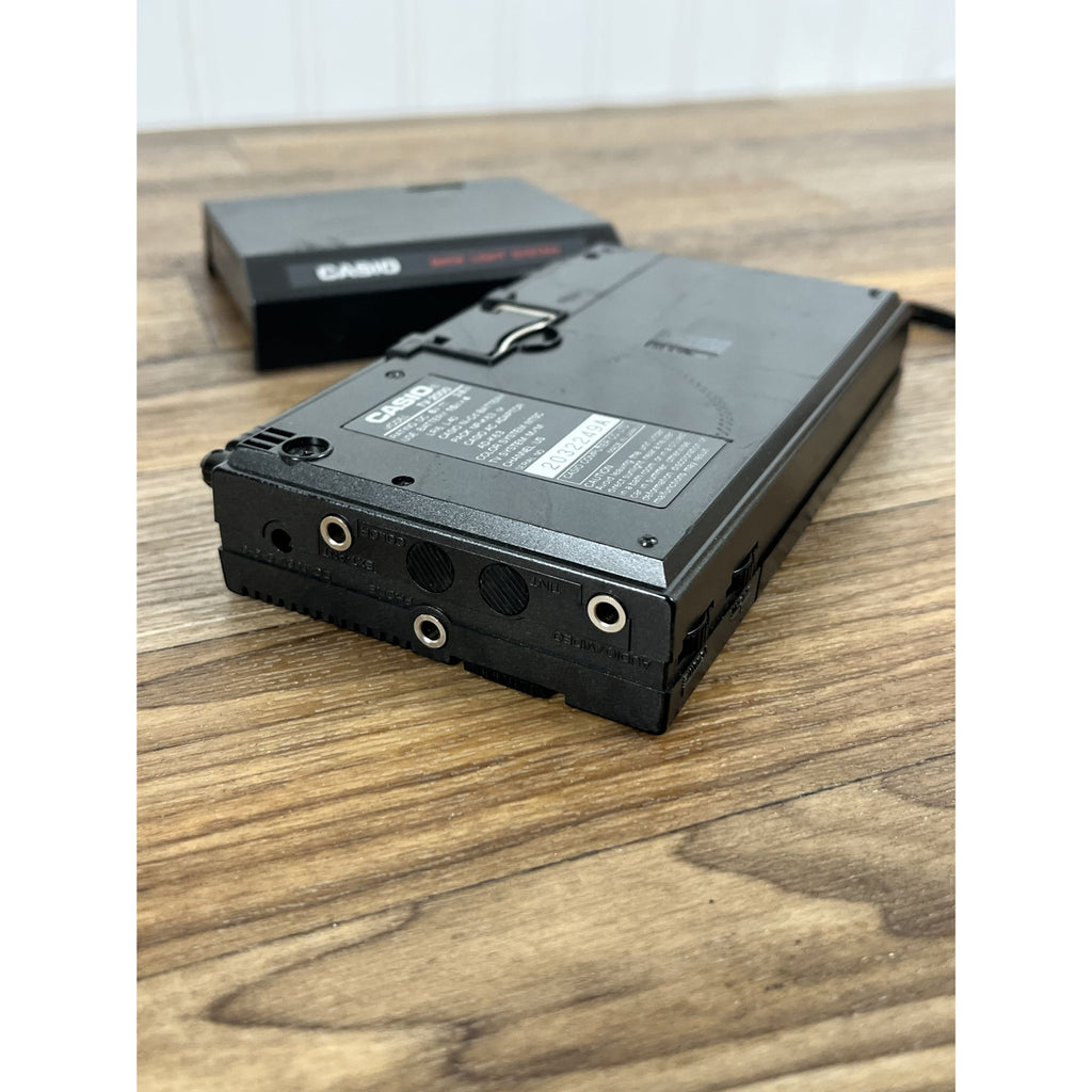 Casio TV-2000 Portable TV with Backlight BL-2000 Kit
