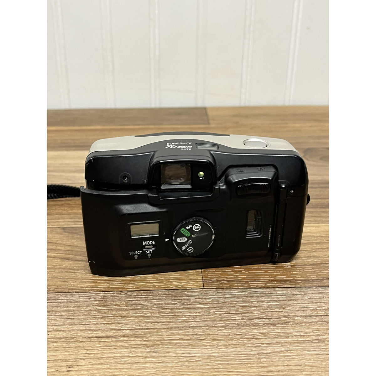 Canon Sure Shot 76 Zoom 38-76mm Point & Shoot Film Camera Silver READ DESC