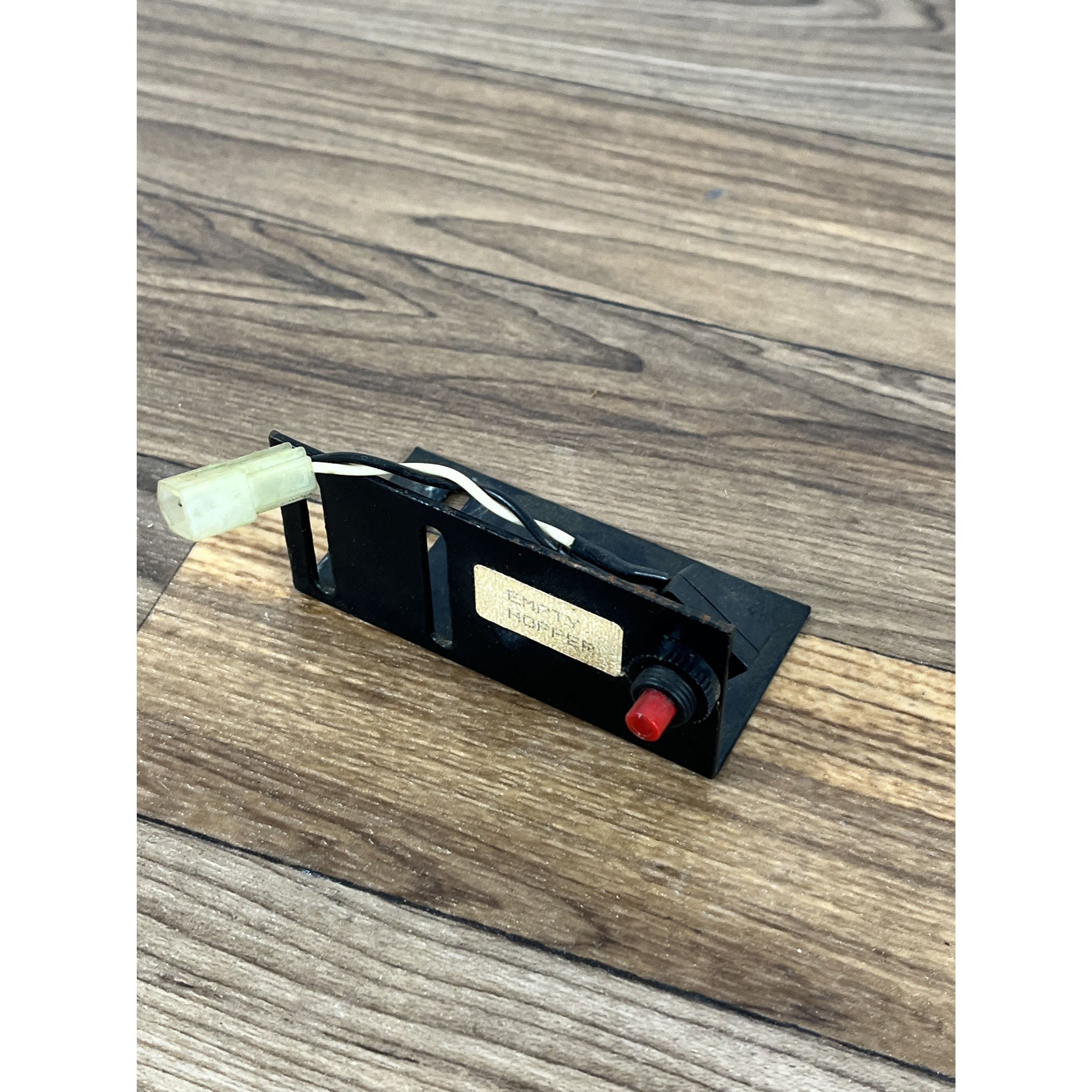 Bill Changer Tekbilt TB-2000 Empty Hopper Button