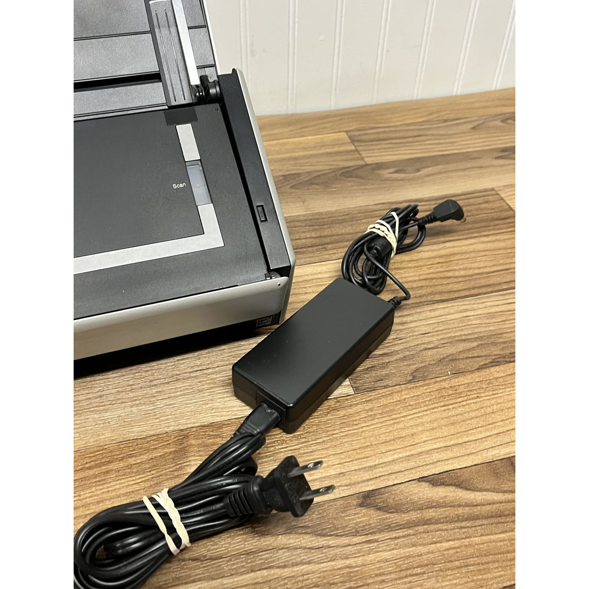 Fujitsu ScanSnap S1500 Duplex Document Scanner PA03586-B005 w/ Power Supply USB