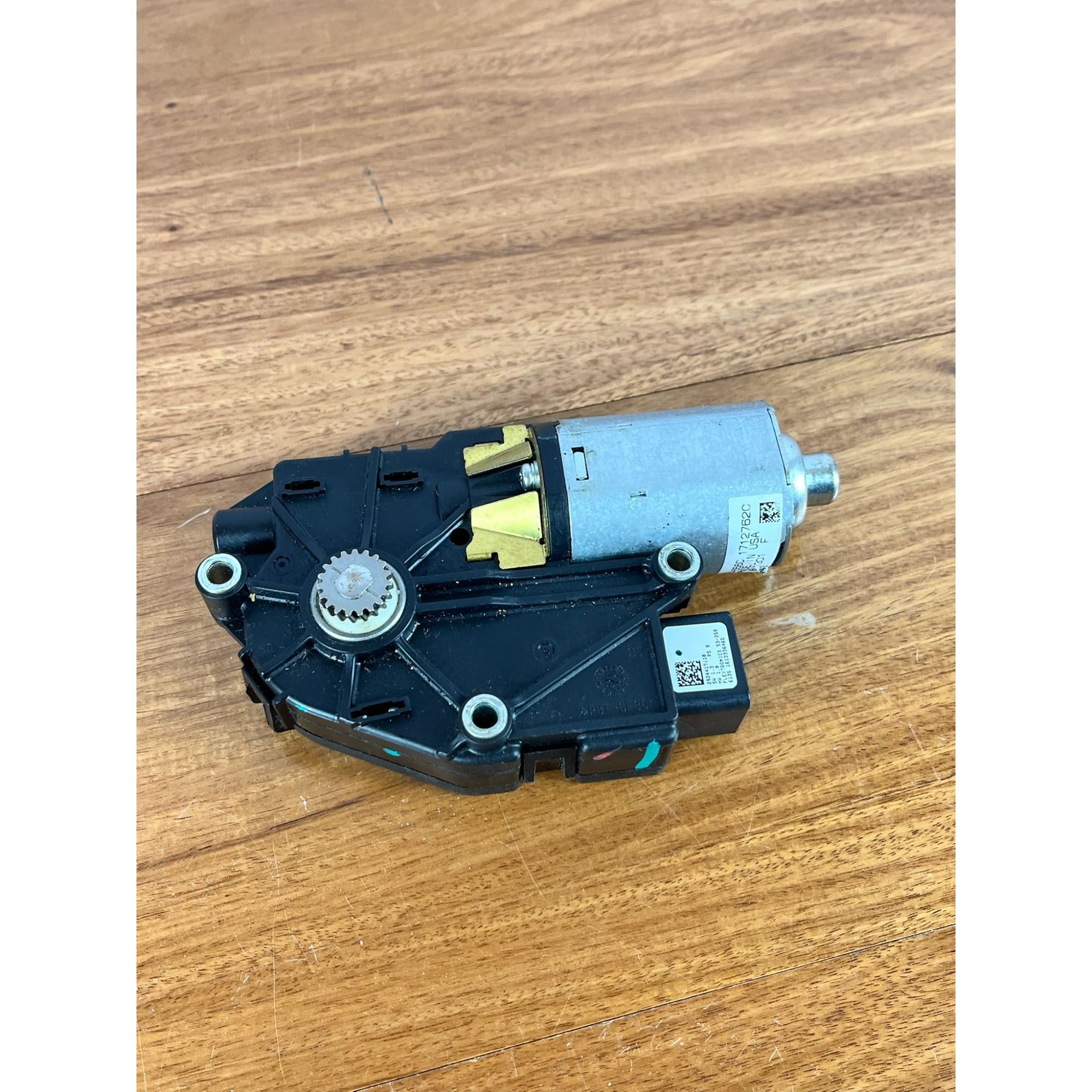 2013–2020 Infiniti JX35 QX60 Overhead Sunroof Sliding Window Motor